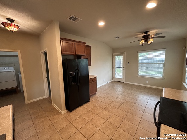 Image 11 of 25 For 2125 Hazelwood