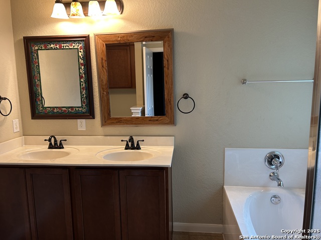 Image 15 of 25 For 2125 Hazelwood