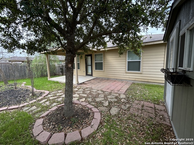 Image 24 of 25 For 2125 Hazelwood