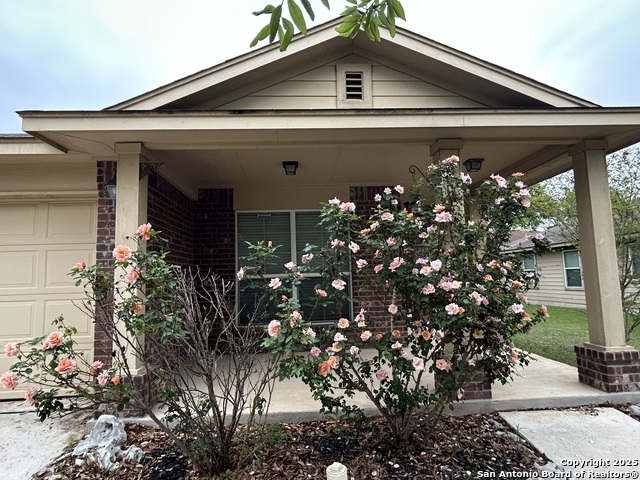 Image 4 of 25 For 2125 Hazelwood