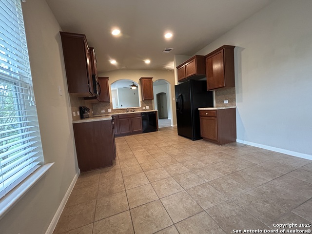 Image 9 of 25 For 2125 Hazelwood