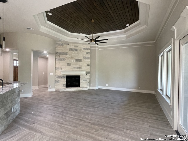 Image 7 of 34 For 538 James Way