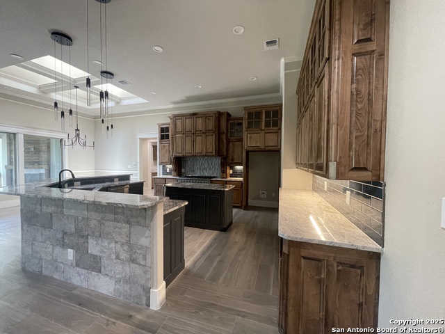 Image 8 of 34 For 538 James Way
