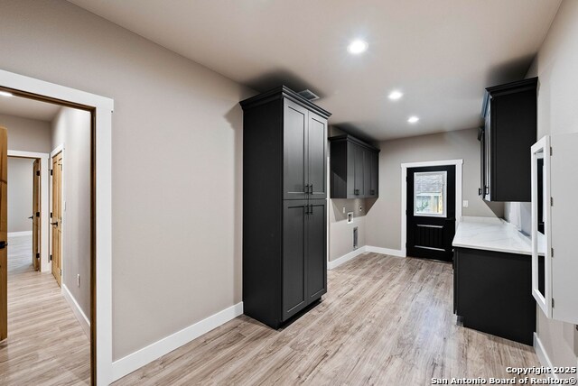 Listing photo id 31 for 502 Sumack Dr W