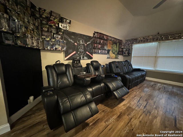 Listing photo id 23 for 4714 River Rock