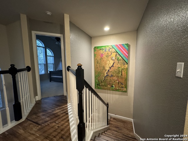 Listing photo id 25 for 4714 River Rock