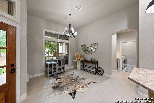 Listing photo id 29 for 140 Wood Valley Dr