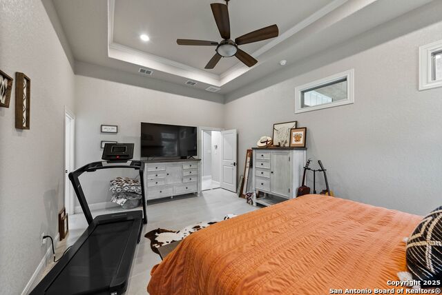 Listing photo id 32 for 140 Wood Valley Dr