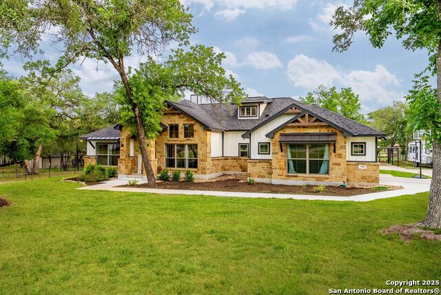 Listing photo id 2 for 140 Wood Valley Dr