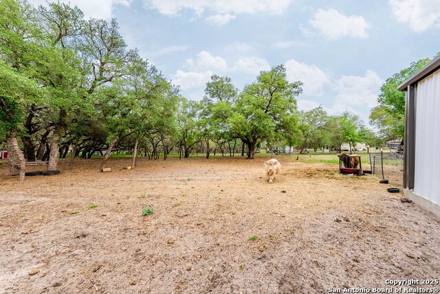 Listing photo id 56 for 140 Wood Valley Dr