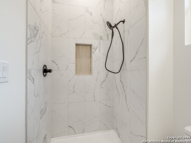 Image 20 of 51 For 265 Vaquero Dr