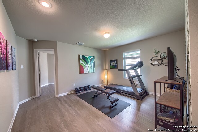 Listing photo id 19 for 7723 Coffee Mill Street
