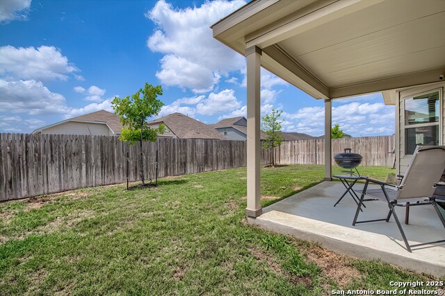 Listing photo id 25 for 7723 Coffee Mill Street