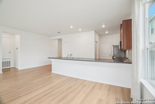 Image 11 of 32 For 11502 Lemonmint Parkway