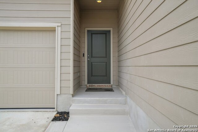 Image 4 of 32 For 11502 Lemonmint Parkway