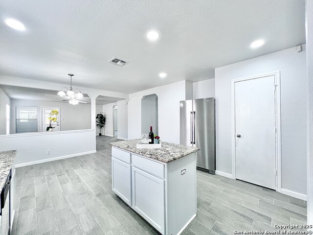 Listing photo id 21 for 5807 Barton Hollow