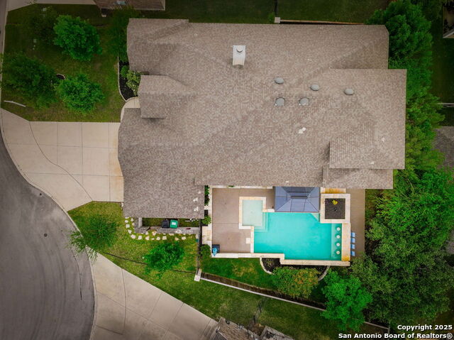 Image 31 of 31 For 8534 Nichols Stone