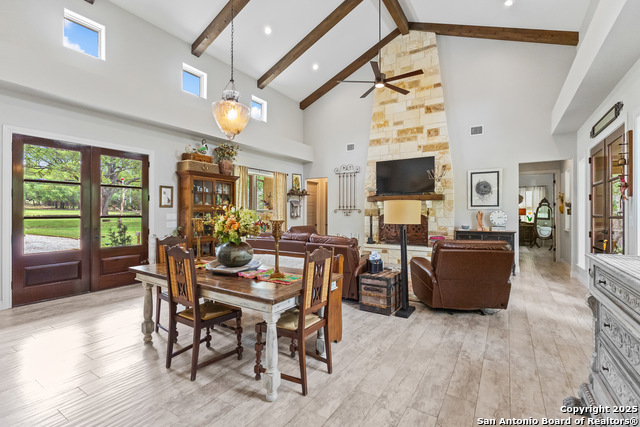 Image 5 of 45 For 2467 Palomino Springs