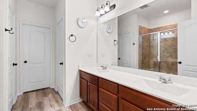 Image 13 of 29 For 9458 Copperway