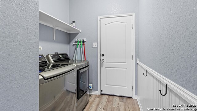 Image 15 of 29 For 9458 Copperway