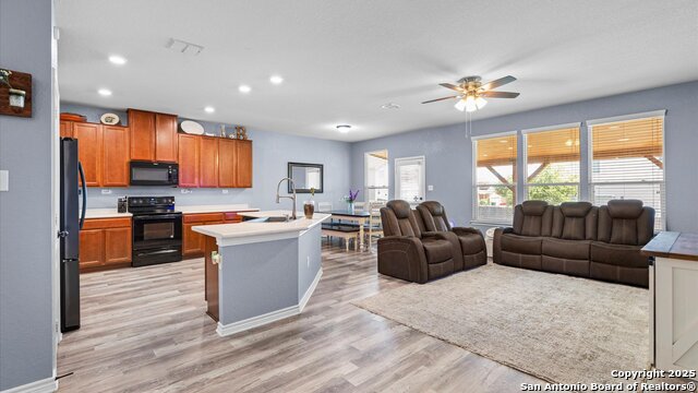 Image 6 of 29 For 9458 Copperway