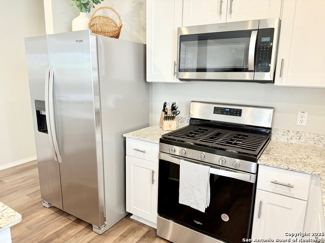 Listing photo id 2 for 7307 Harvest Bay