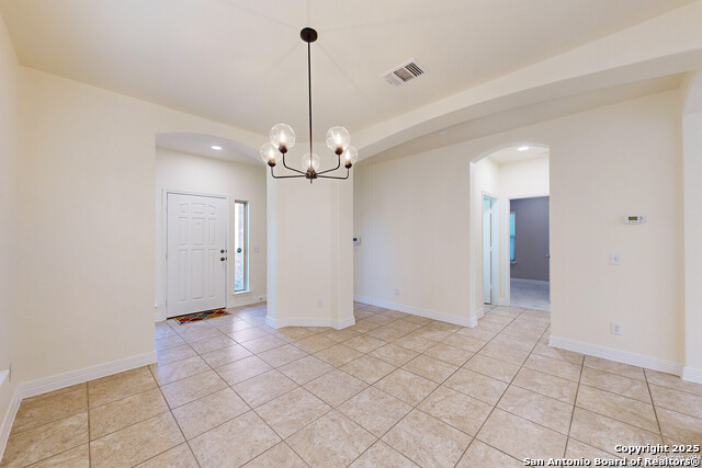 Image 3 of 4 For 1110 Artisan Cove