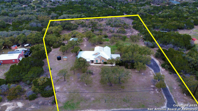 Details for 235 County Road 2720, Mico, TX 78056