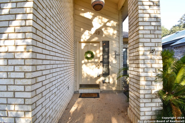 Image 6 of 39 For 15019 Churchill Estates