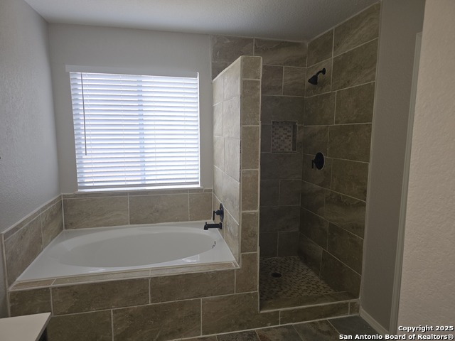 Image 11 of 17 For 205 Hawk Meadows