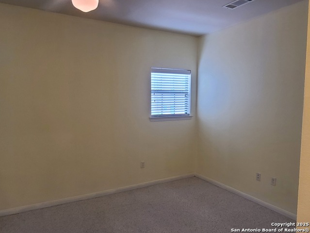 Image 18 of 30 For 6160 Eckhert  Apt 6