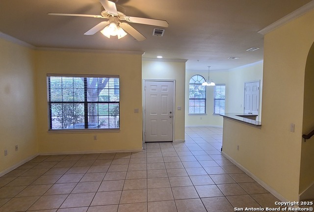 Image 4 of 30 For 6160 Eckhert  Apt 6