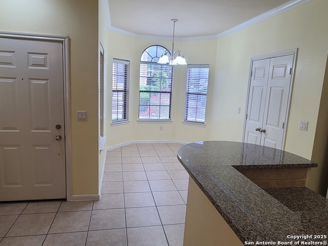Image 6 of 30 For 6160 Eckhert  Apt 6