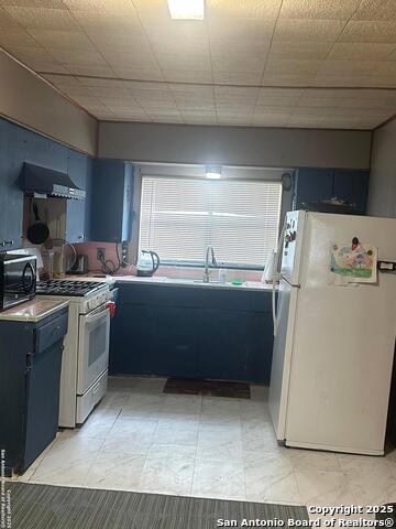Listing photo id 2 for 619 Pecan