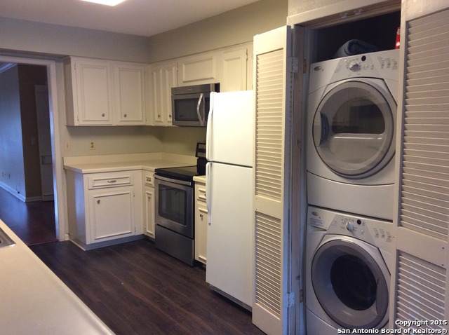 Image 2 of 26 For 7926 Broadway  703