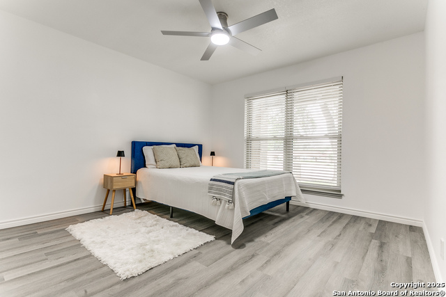 Listing photo id 17 for 1422 Synandra