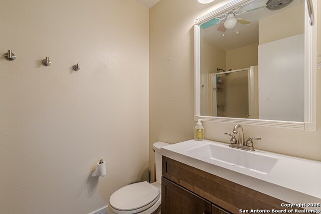 Image 32 of 83 For 3951 Briar Hollow