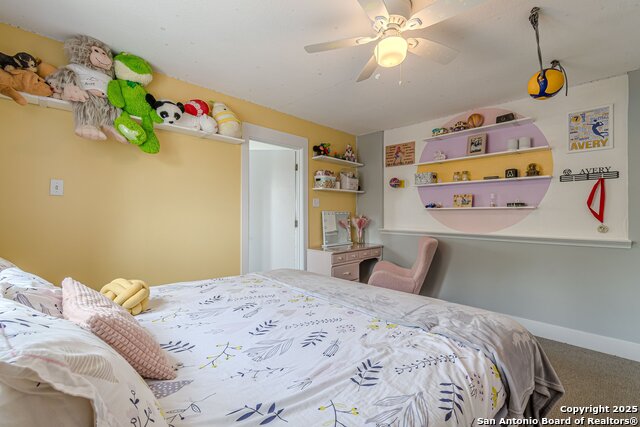 Image 36 of 83 For 3951 Briar Hollow