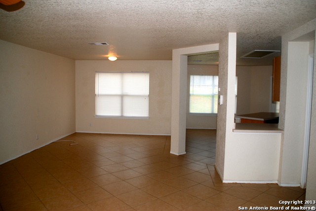 Image 3 of 6 For 922 Cheyenne Creek