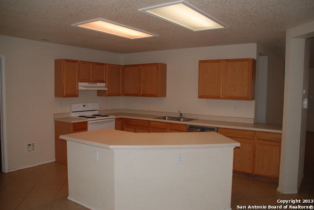 Image 4 of 6 For 922 Cheyenne Creek