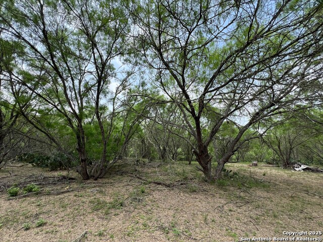 Image 9 of 17 For 15828 Fm 775