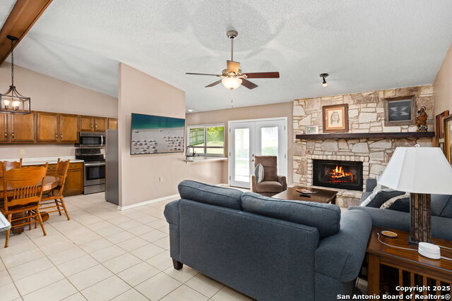 Image 13 of 25 For 5919 Pineway