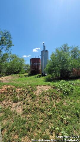 Image 18 of 23 For 2142 Blue Creek