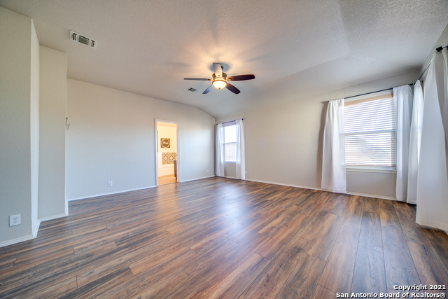 Image 8 of 12 For 124 Latigo  