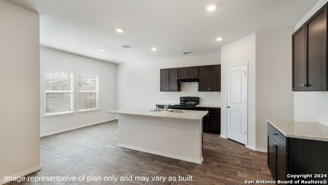Image 7 of 32 For 3044 Lindenwood Way