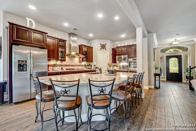 Image 6 of 31 For 101 La Rosa Drive
