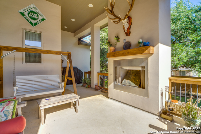 Image 23 of 26 For 28834 Bluebottle