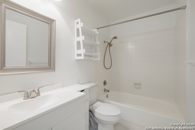 Image 15 of 20 For 3843 Briarhaven