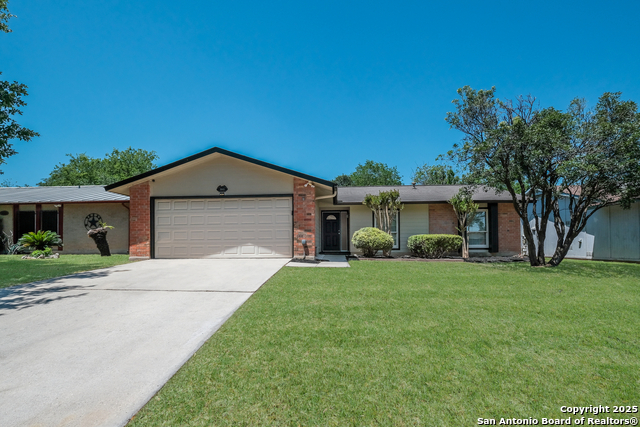 Image 2 of 20 For 3843 Briarhaven
