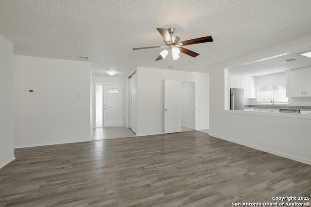 Image 5 of 20 For 3843 Briarhaven